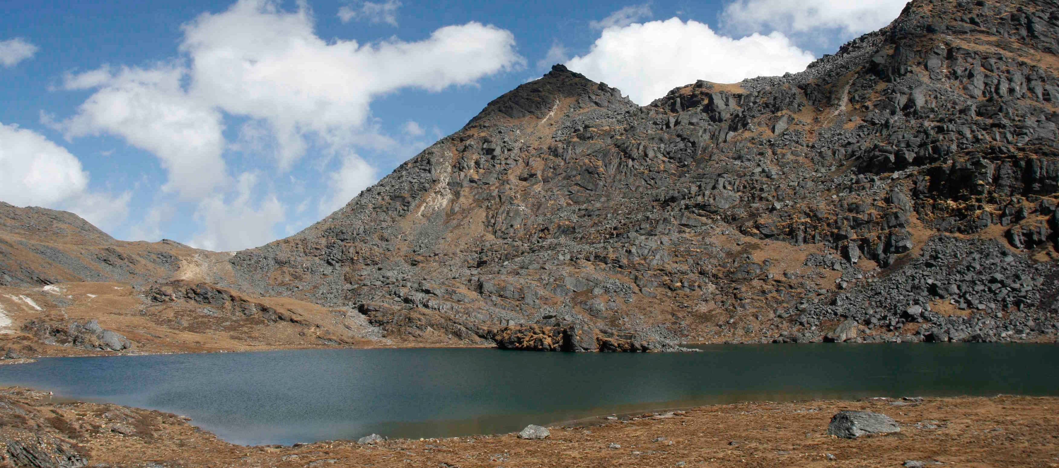 Dagala Thousand Lakes Trek
