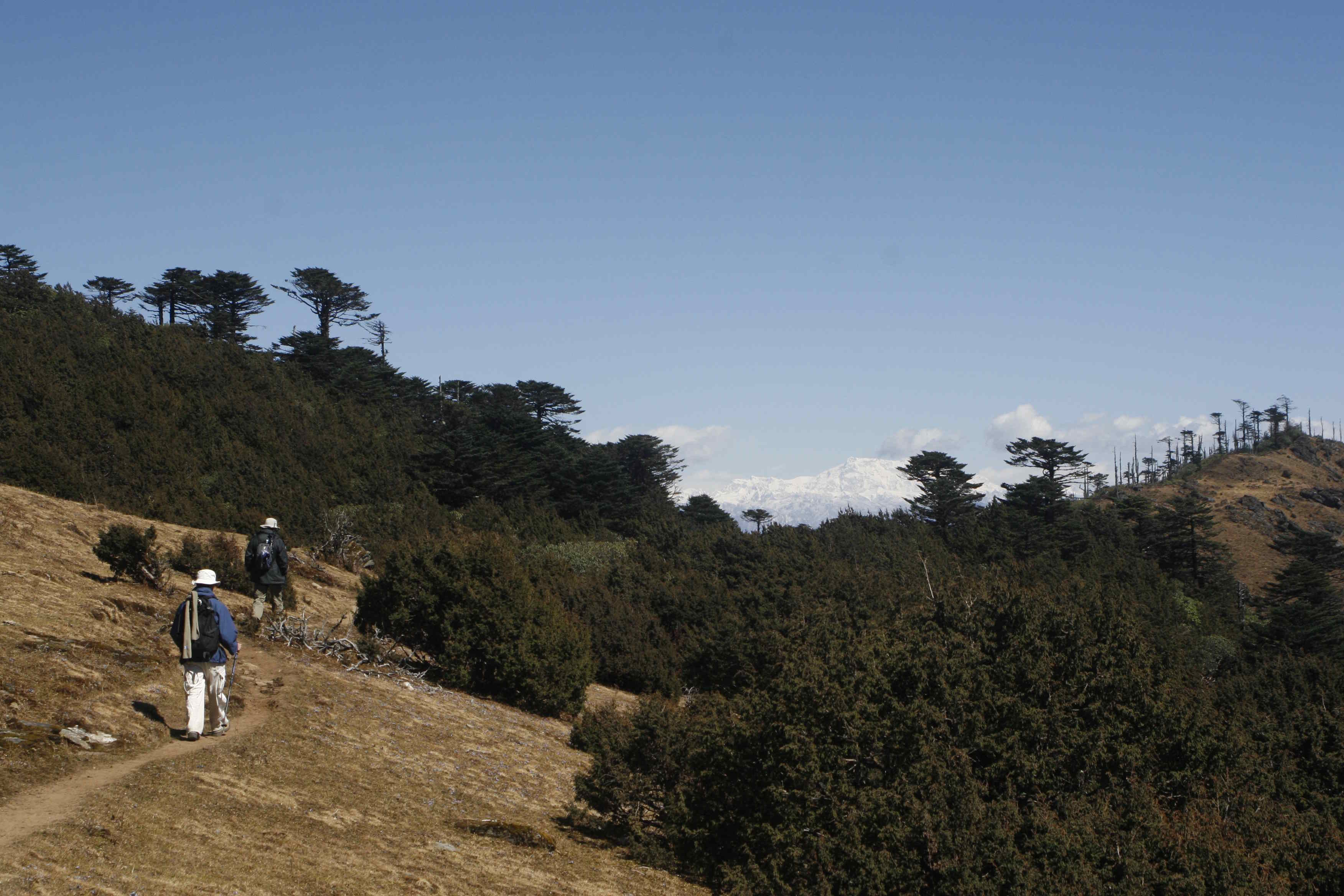 Durr Hotspring Trek — gallery image 1